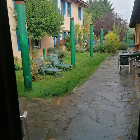 Casarural Tikiko Apartman Murias de Rechivaldo